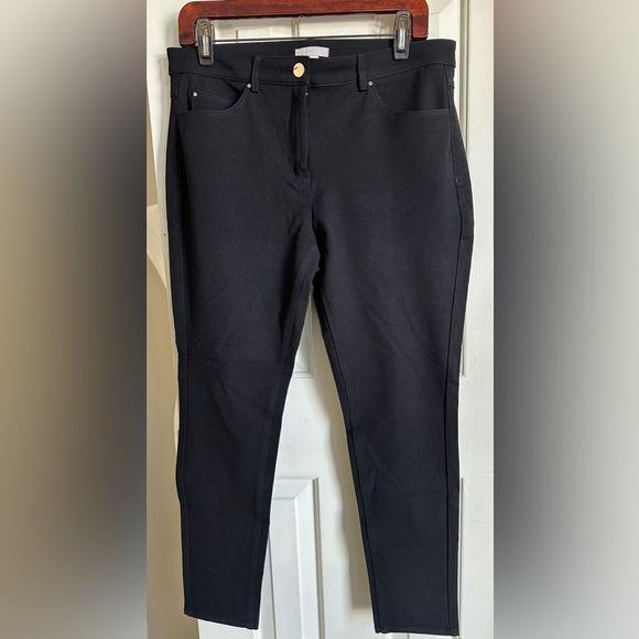 H&M Pants - H&M Black Skinny Pants- Size 10